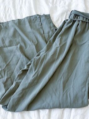 Relaxed Elastic-Waist Pants in Sage Green